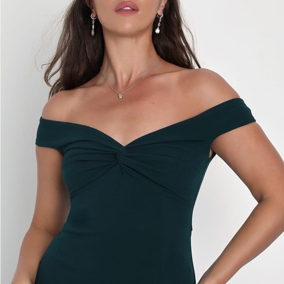 ⚫️ LULUS Behold My Love Emerald Off-The-Shoulder Twist-Front Maxi Dress - Picture 4 of 7